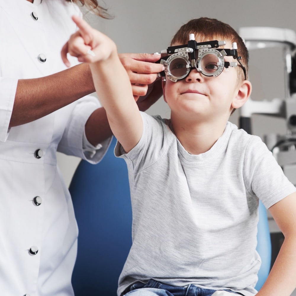 Oftalmologo-en-cdmx-3-sq