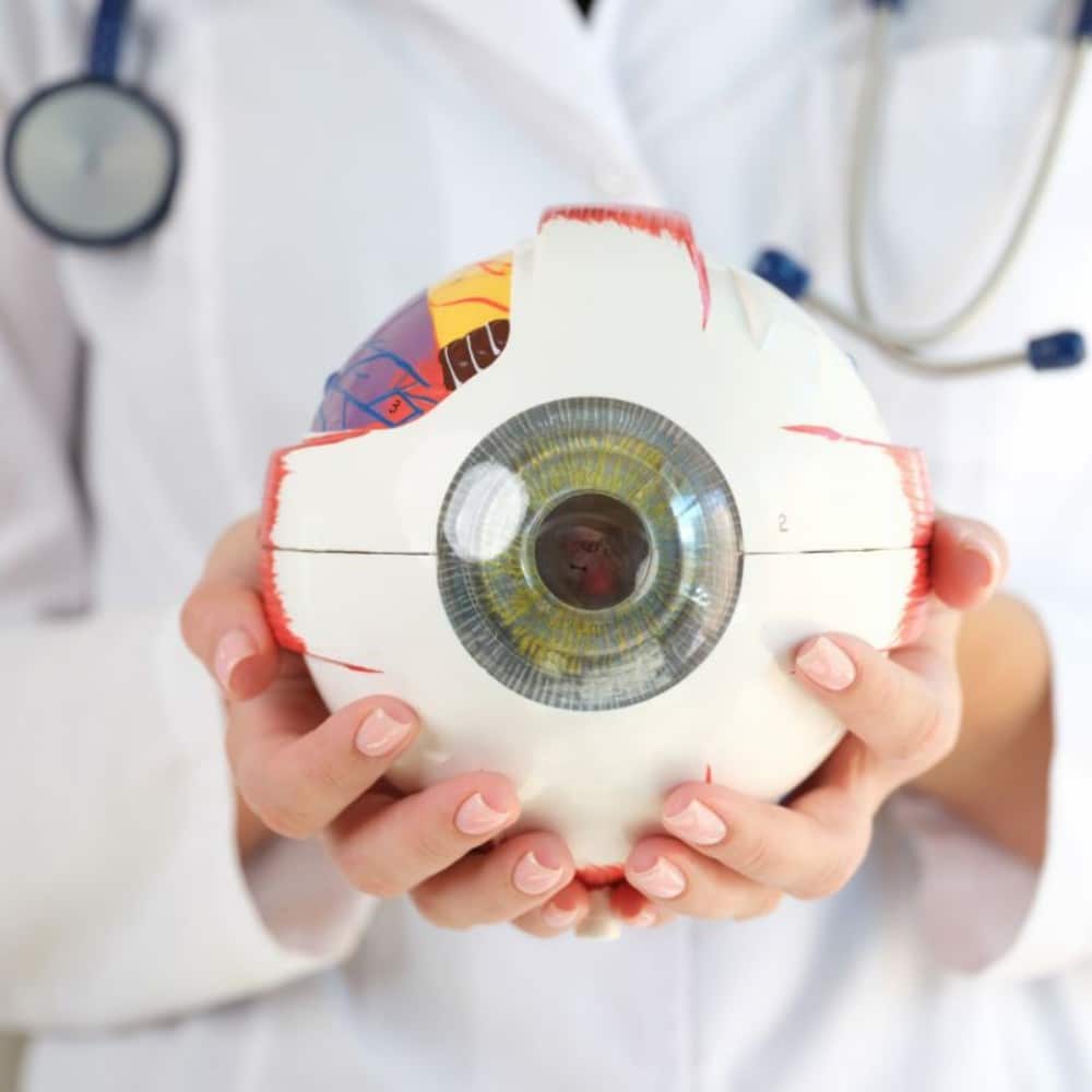 oftalmologo-en-cdmx-4-sq